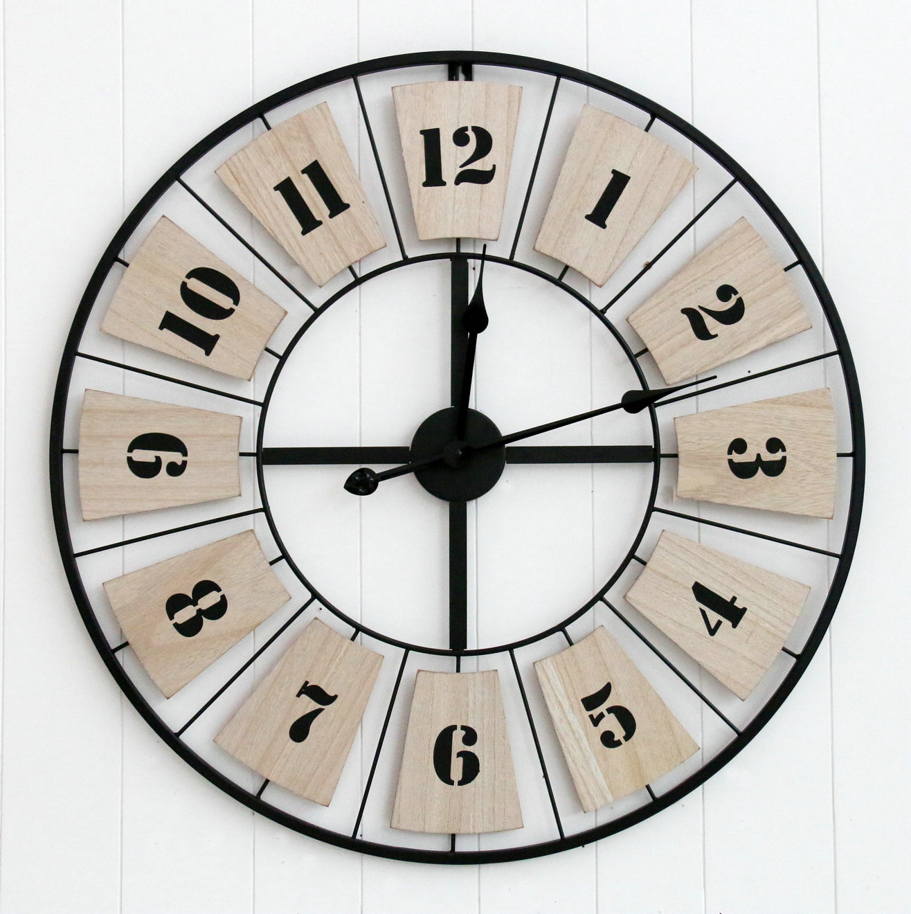 FU-20945 Wood/metal clock  70x70cm